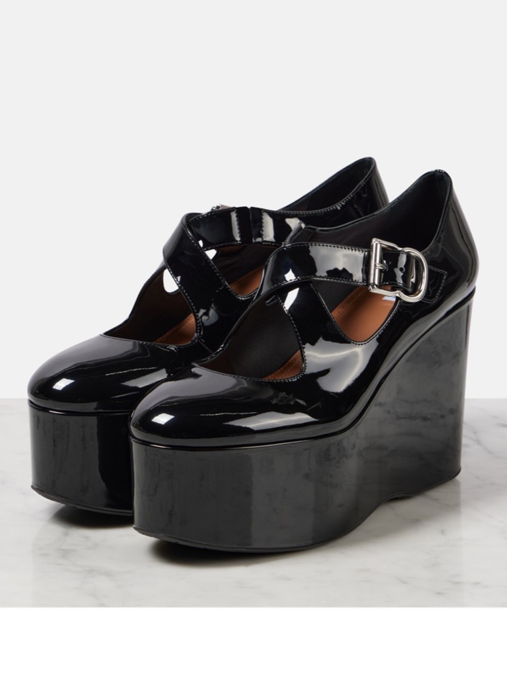New ALAÏA Criss Cross Patent Leather Wedges Size 39/ US 9